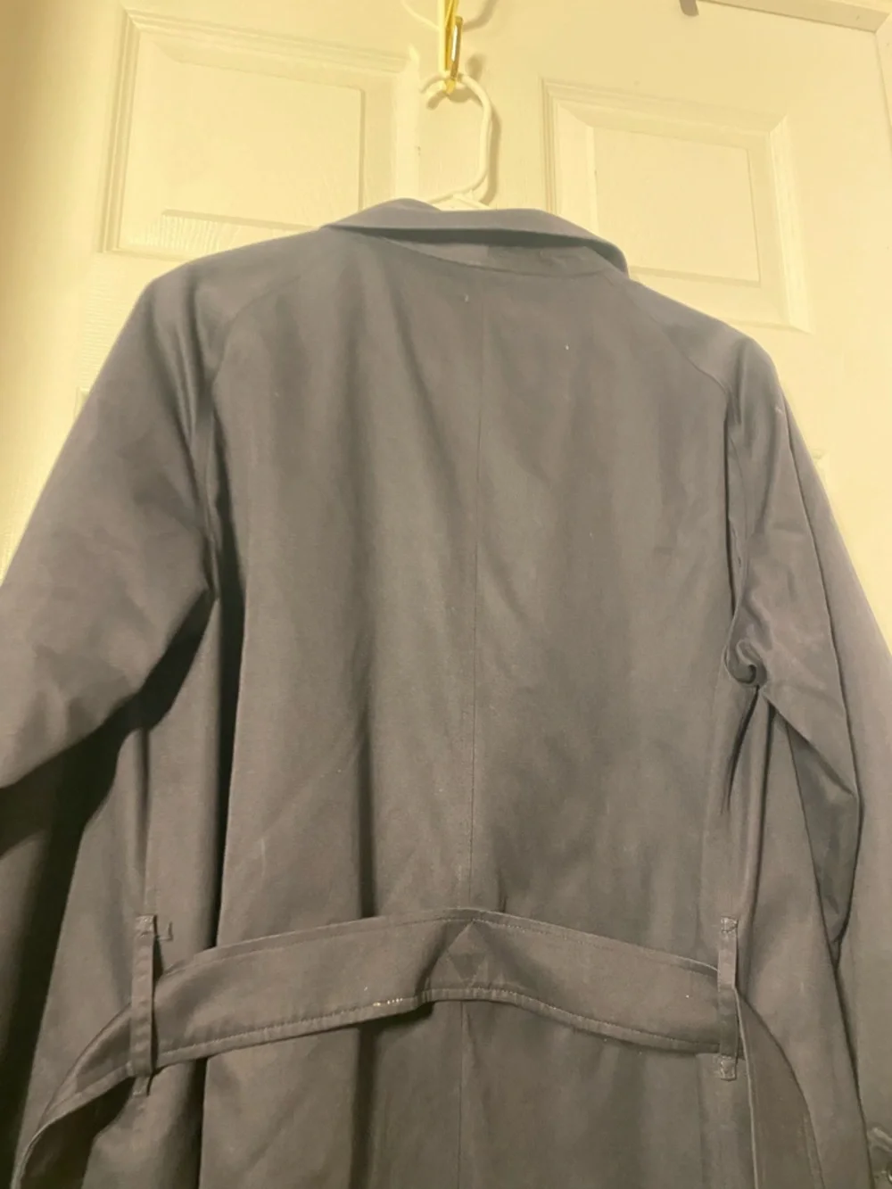 Burberry Navy Trench Coat with Check Lining - Picture 14 of 16